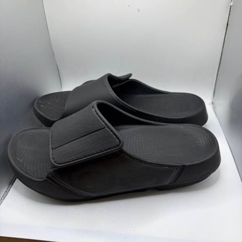 Unisex OOFOS Adjustable Slides Size M-W-10